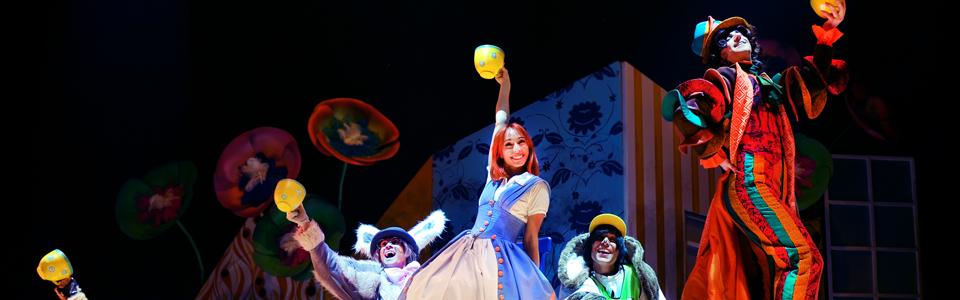 Alicia en el musical de las maravillas